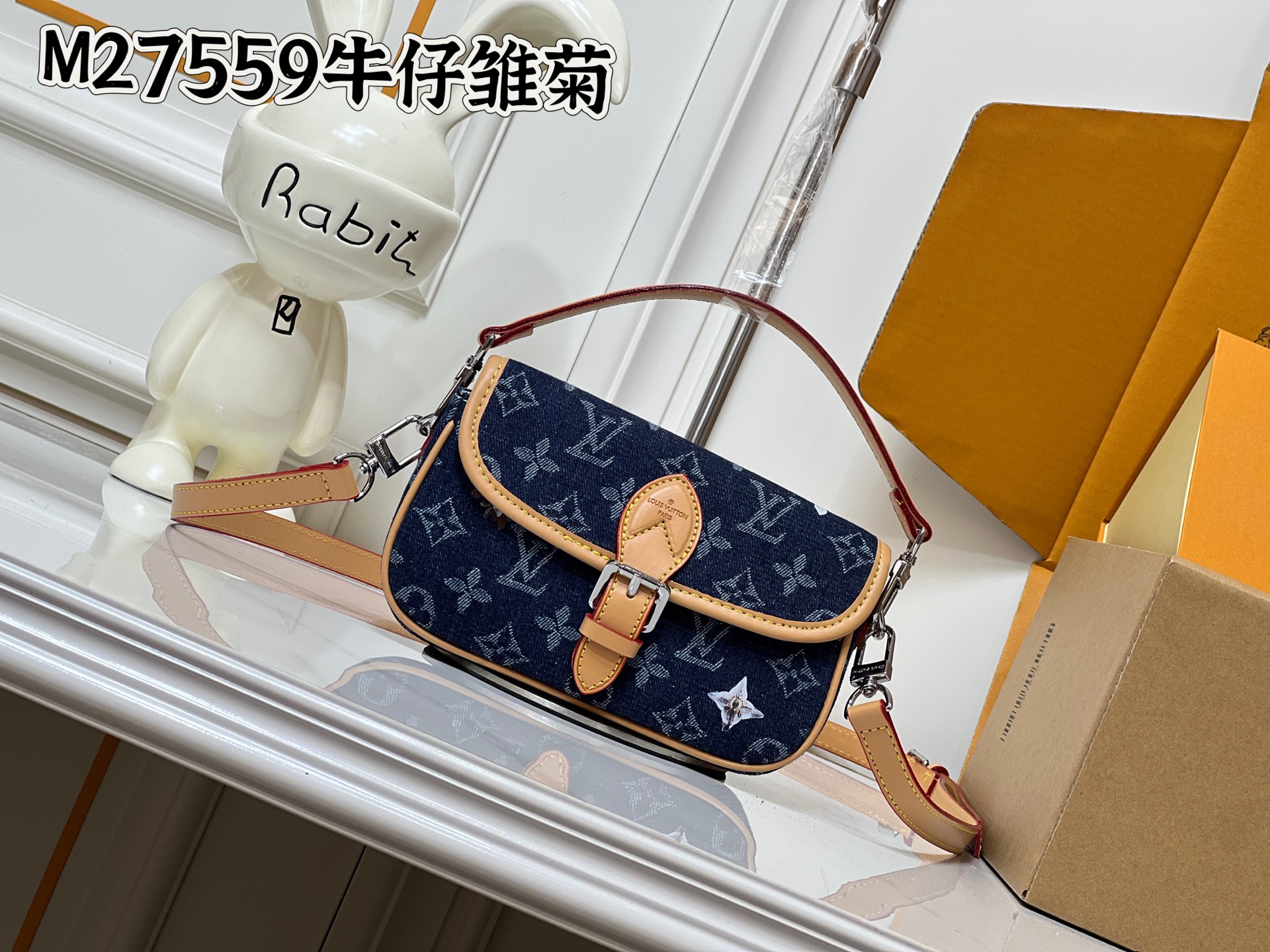 Louis Vuitton LV Wallet On Chain Capucines Handbag Premium Canvas Magnetic Lock Weekend Getaway Luxury Handbag